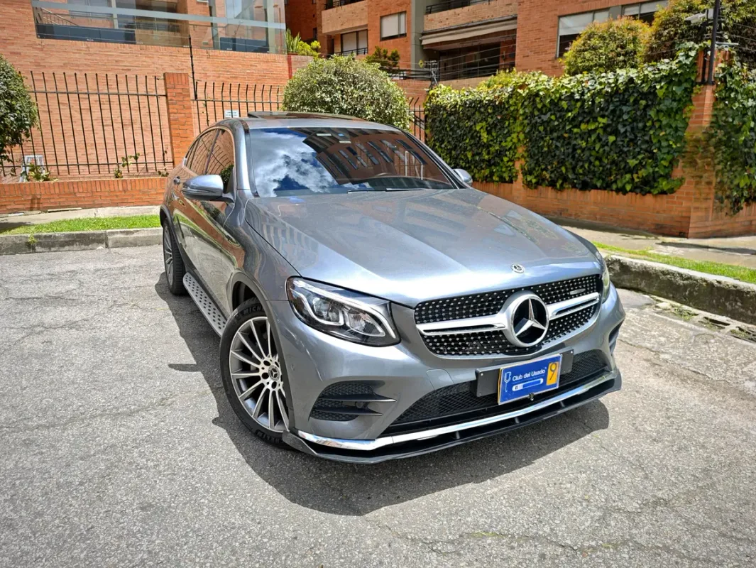 Mercedes-Benz Clase GLC 2.0i 4Matic Coupe 250s — vista principal