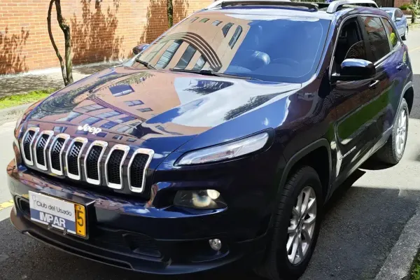 Jeep Cherokee 3.2 Longitude — vista principal